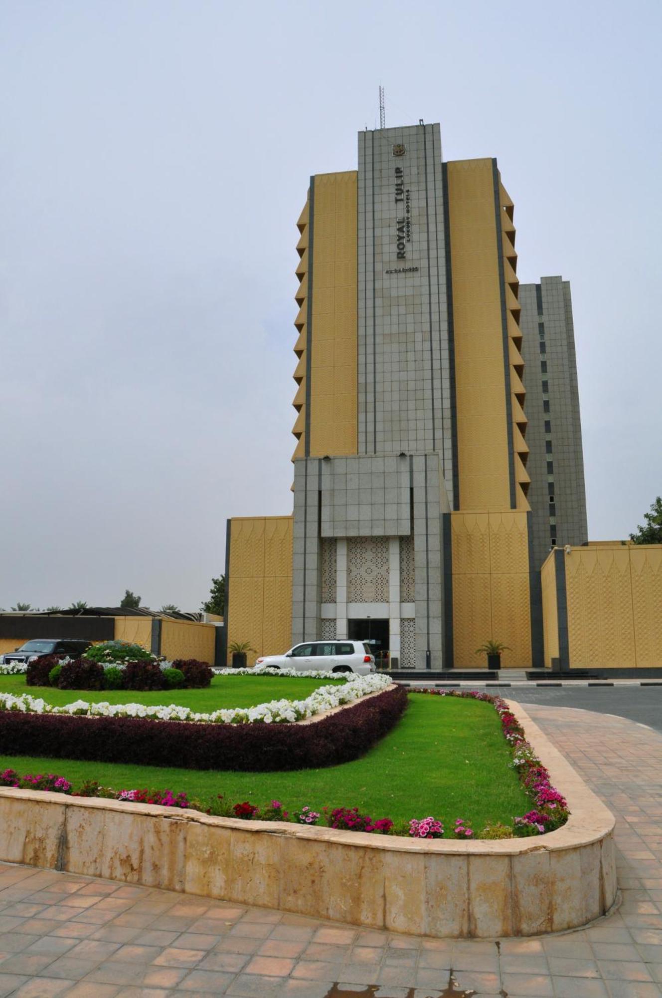 Royal Tulip Alrasheed Hotel Baghdād Exterior foto