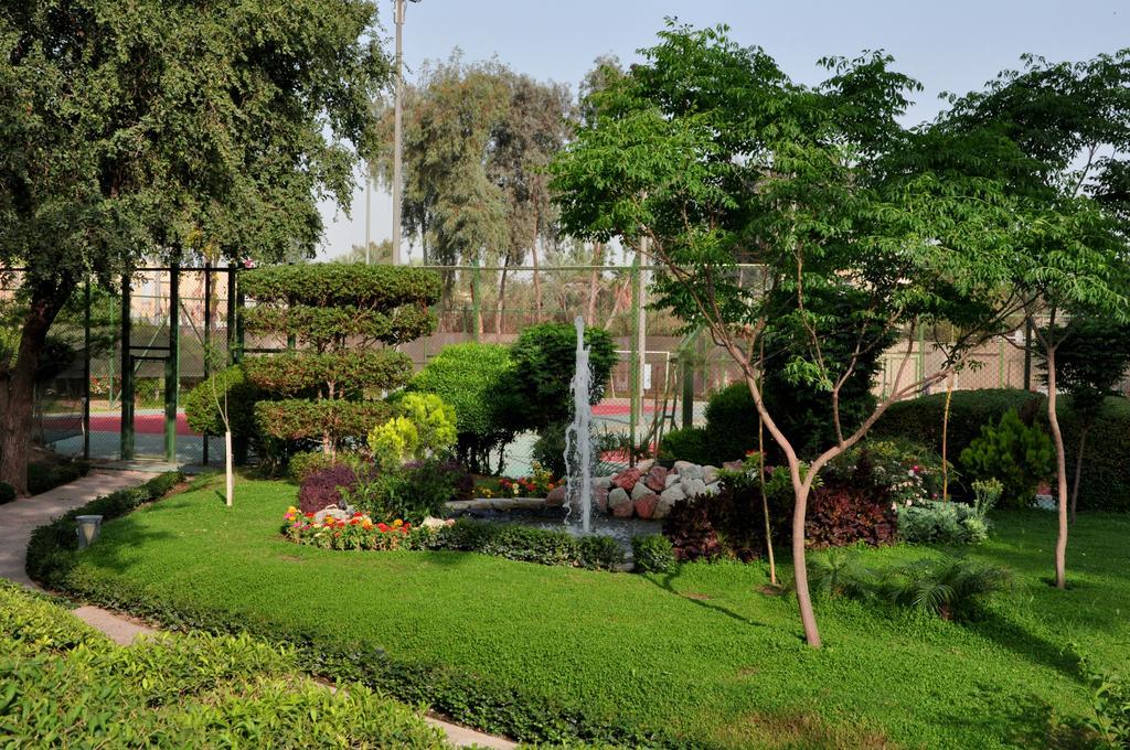 Royal Tulip Alrasheed Hotel Baghdād Exterior foto